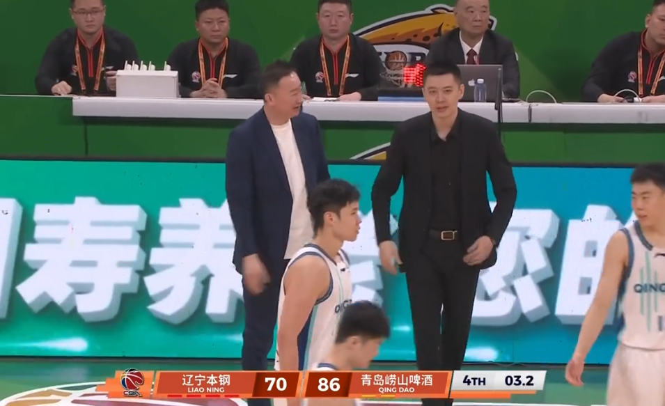 世界杯高清直播官网入口-轰33分还是惨败!硬汉也止不住落泪,粤迷评论区落井下石,太讽刺